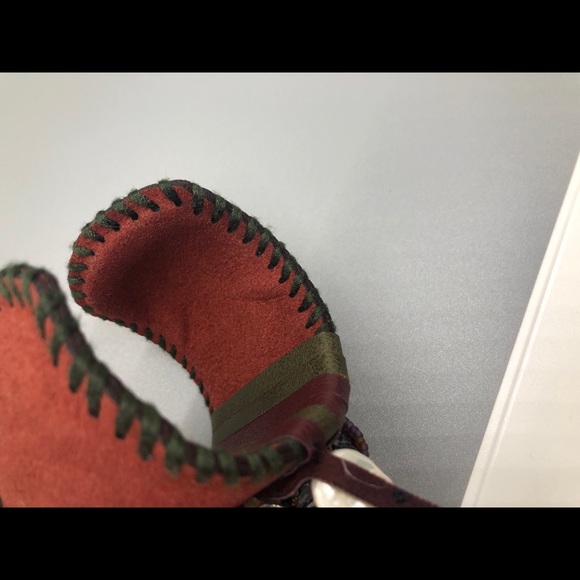 Handmade Bohemian Suede Cuff Bracelet - Picture 8 of 8